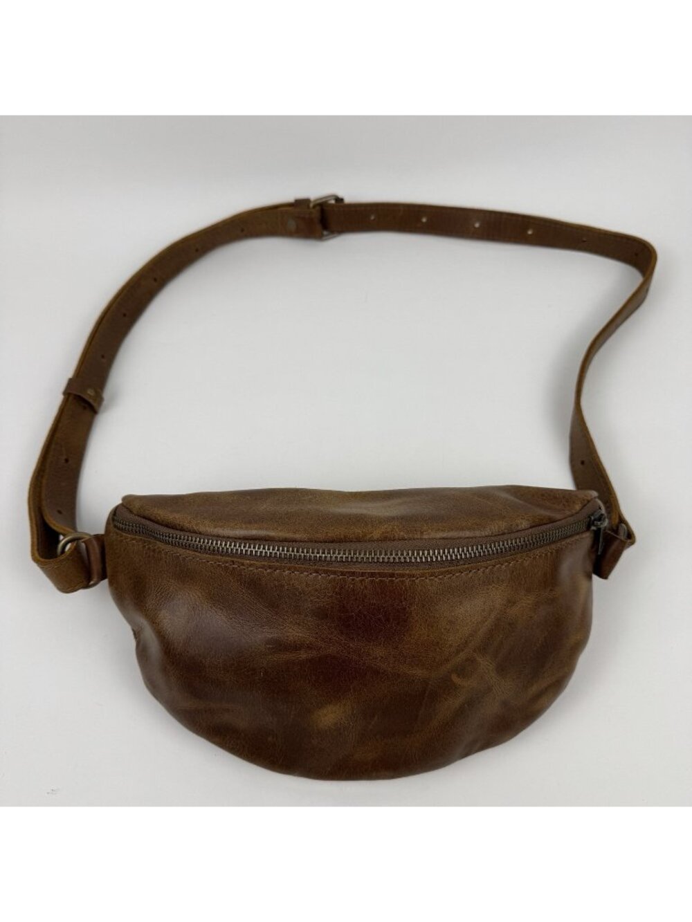 HIDES Nexus Vegetable Full Grain Leather Belt Bag Handcrafted Saddle Brown
